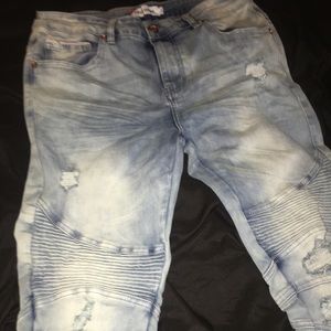 Size 32 men balmain style jeans never worn